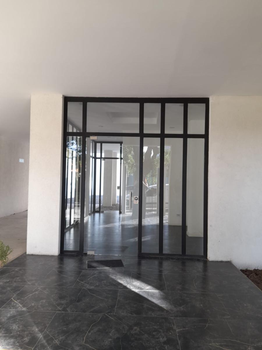 Venta DOS AMBIENTES con balcón Edificio de Categoría — foto 8