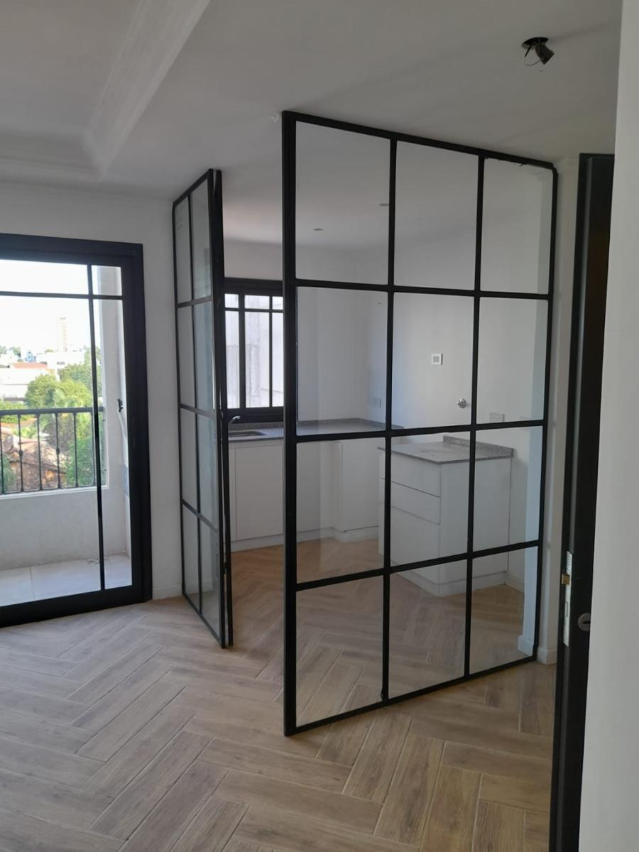 Venta DOS AMBIENTES con balcón Edificio de Categoría — foto 9