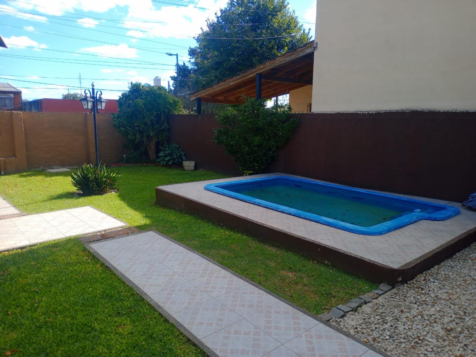 Hermoso chalet sobre Blasco Ibañez, con acceso inmediato a Av Balbín y San Miguel — foto 12