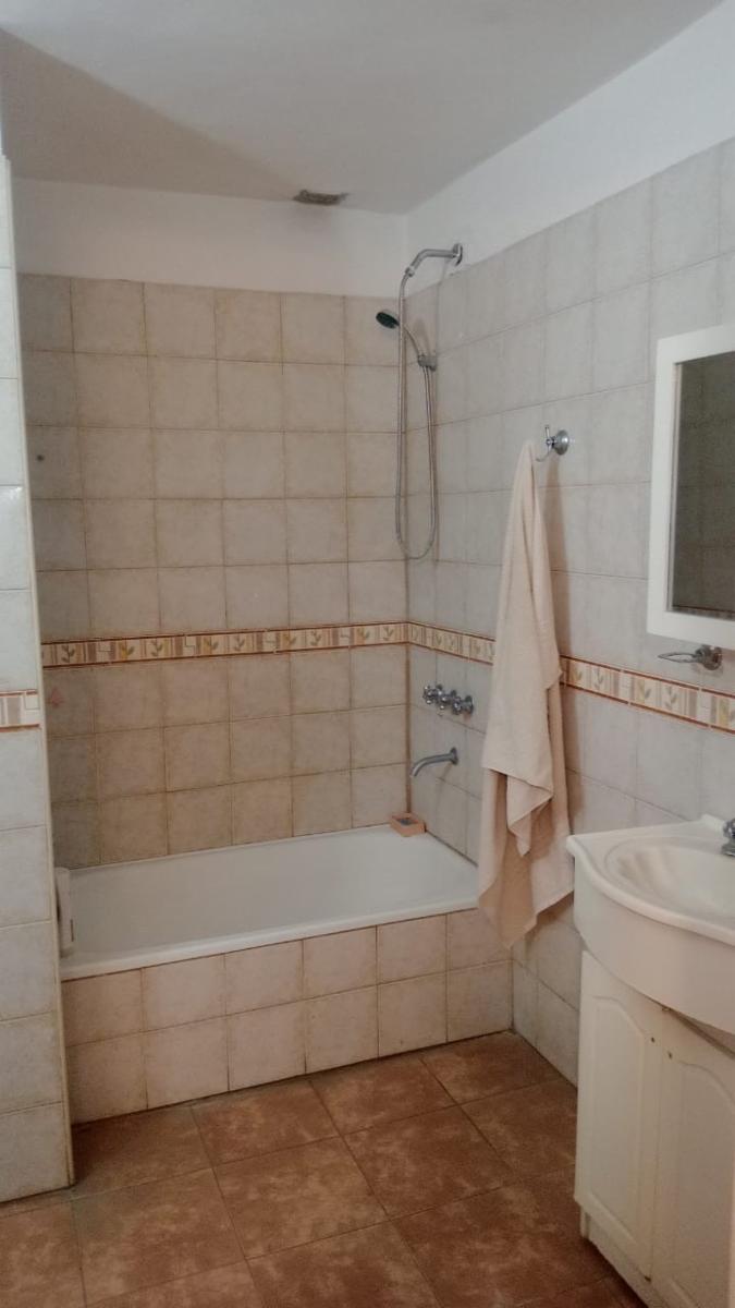 HERMOSO TRIPLEX único por sus dimensiones — foto 8