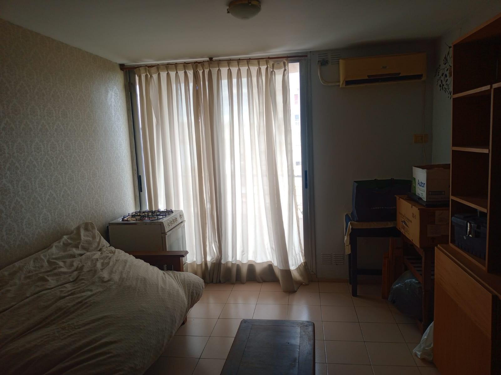 Dos ambientes AMPLIO con balcón — foto 2
