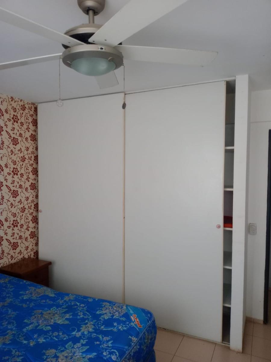 Dos ambientes AMPLIO con balcón — foto 3