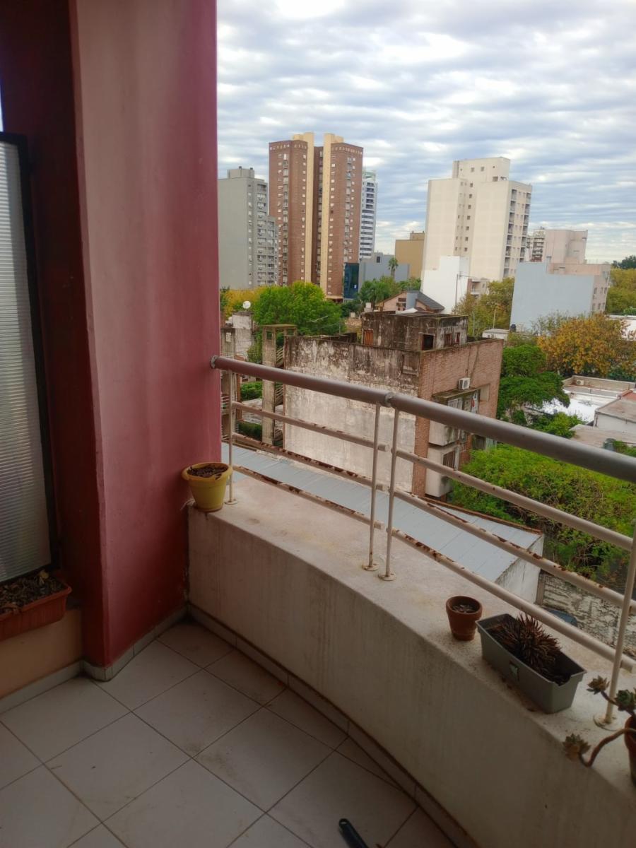 Dos ambientes AMPLIO con balcón — foto 6