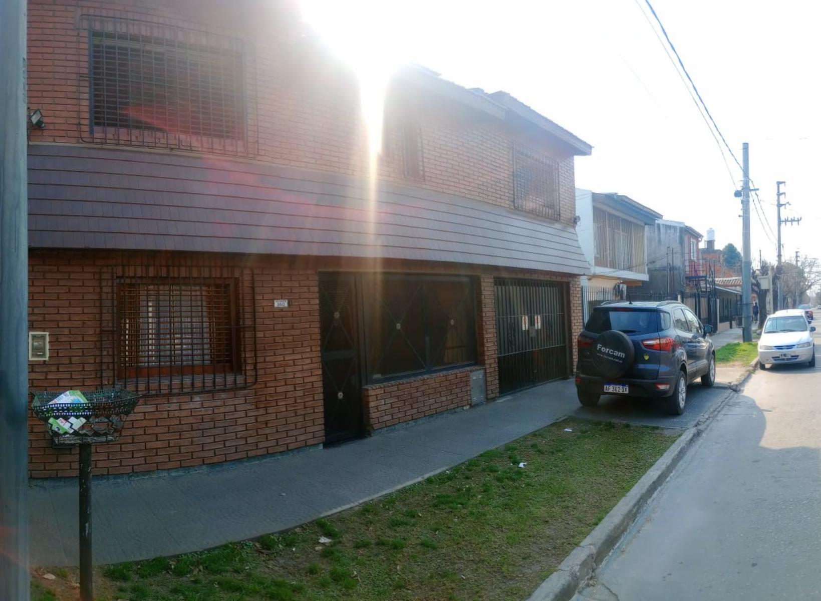 VENTA HERMOSA CASA Impecable estado con CUATRO DORMITORIOS — foto 14