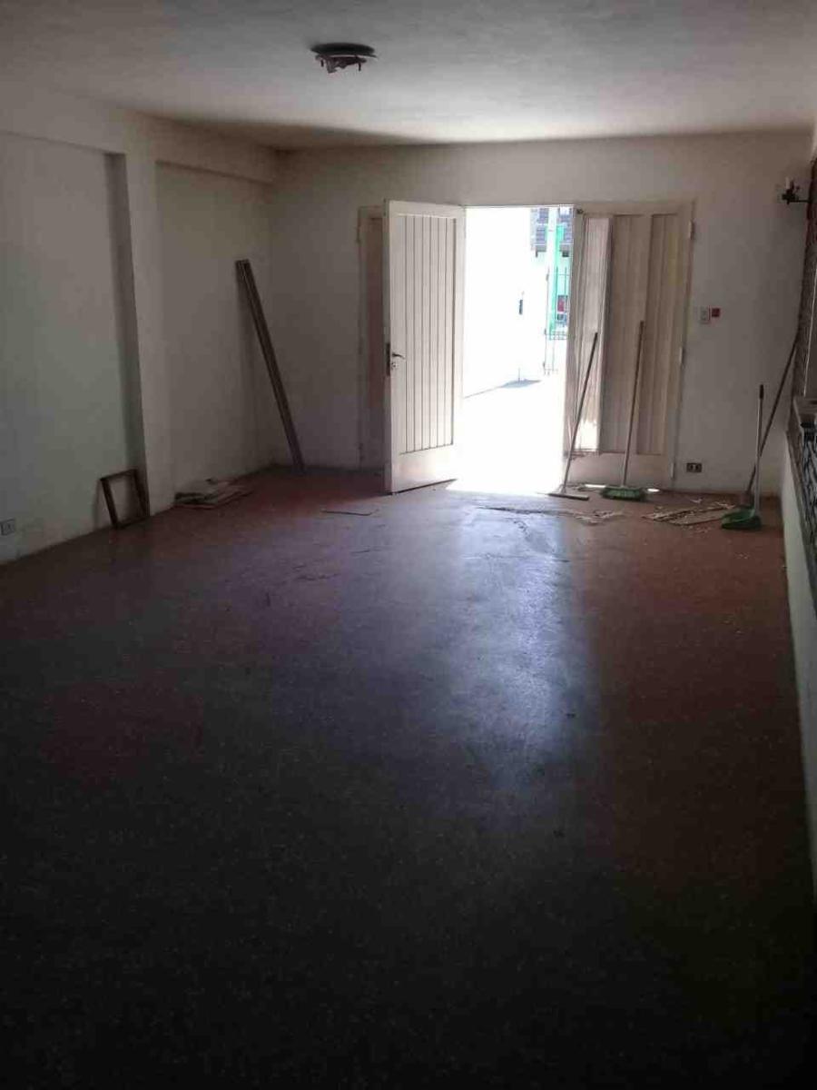 VENTA casa sobre Av Perón GRAN UBICACIÓN — foto 15