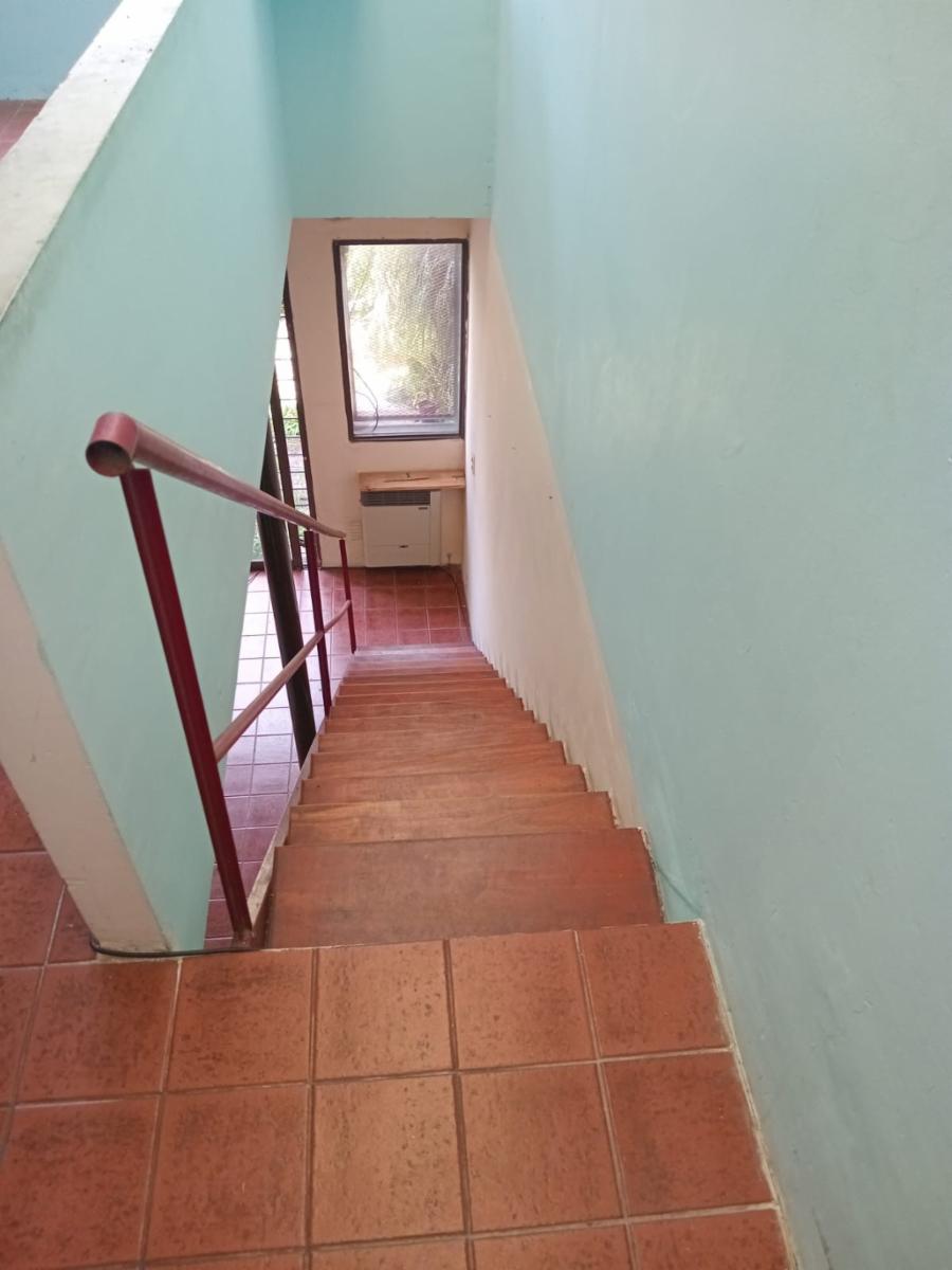 Venta DOS AMBIENTES en duplex, Muy buen diseño y construcción uso profesional o vivienda — foto 11