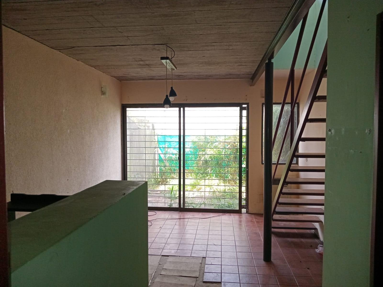 Venta DOS AMBIENTES en duplex, Muy buen diseño y construcción uso profesional o vivienda — foto 14