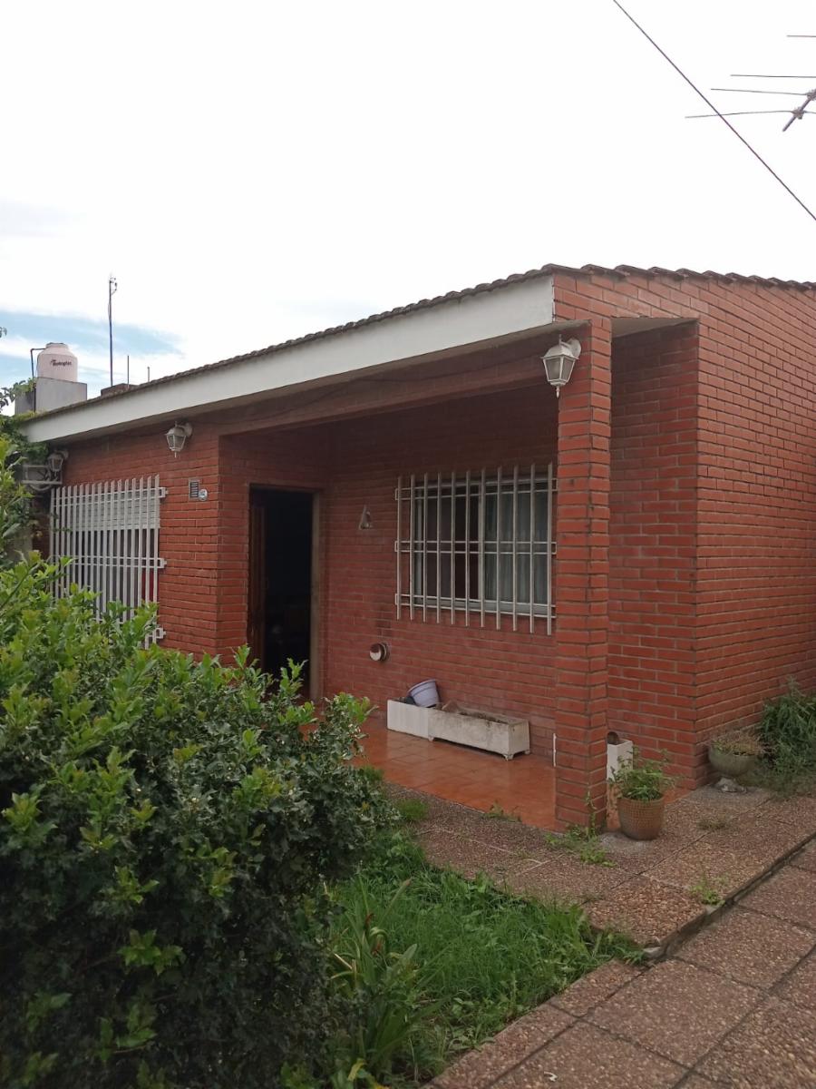 Casa Muy buena zona 2 DORMITORIOS mas dependencias — foto 9