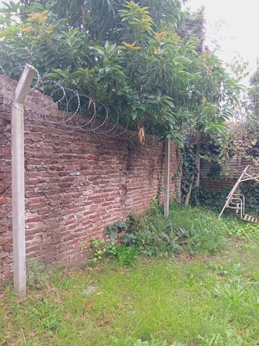 VENTA casa mas departamento sobre amplio lote ESCUCHA OFERTA — foto 4