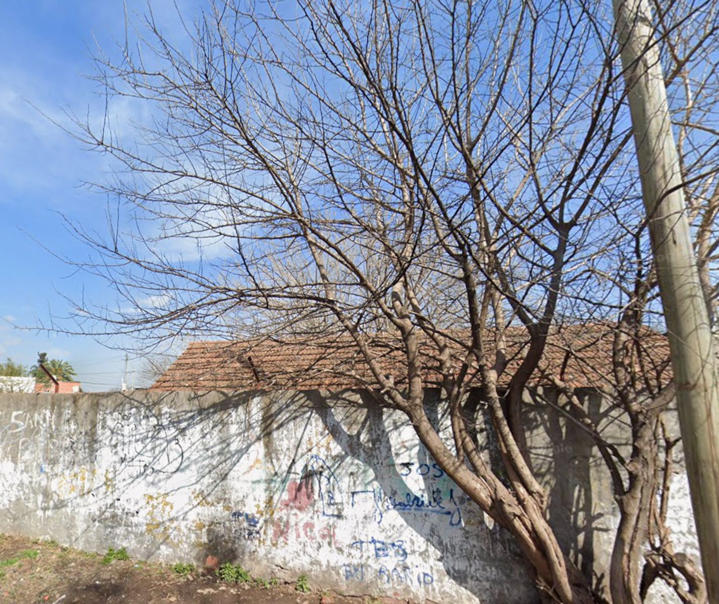 GRAN PREDIO en venta en esquina — foto 2