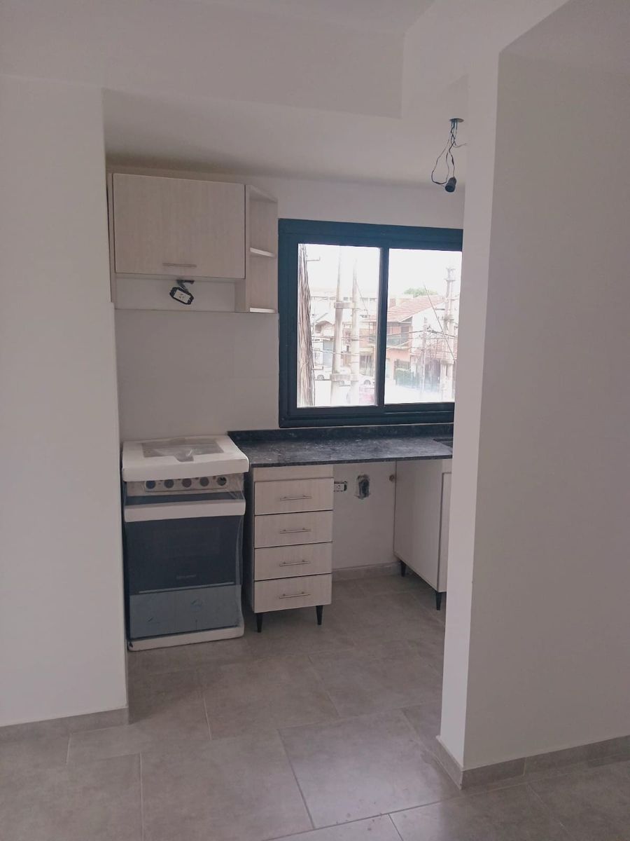 2 ambientes con TRES BALCONES en VENTA a estrenar opción cochera,posible financiación — foto 5
