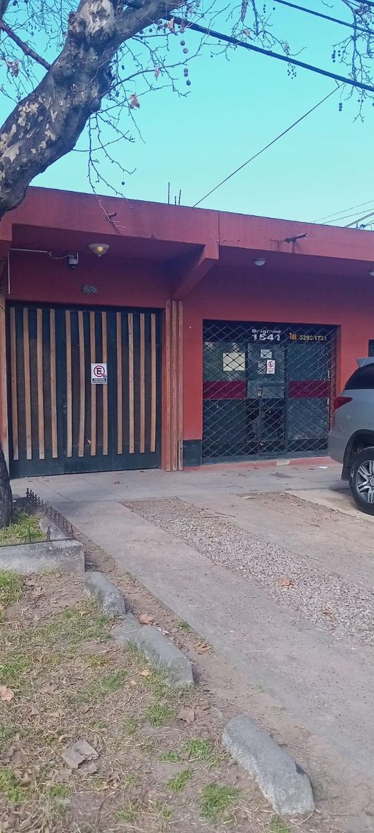 Oportunidad de negocio, PH céntrico sobre Belgrano