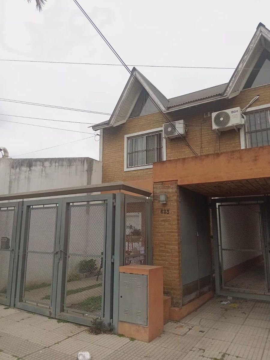 2 AMBIENTES con entre piso MUÑIZ hermosa ubicación