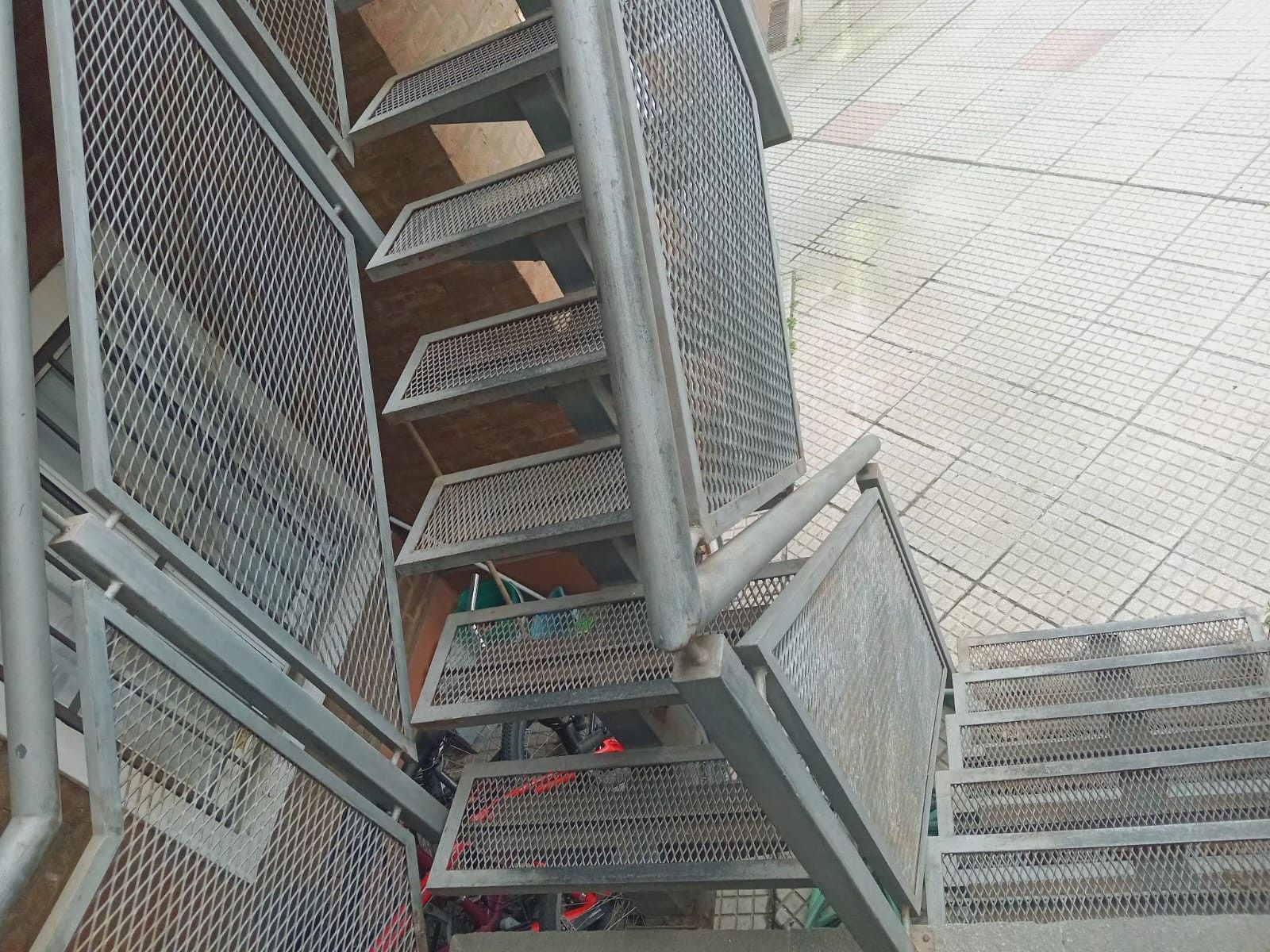 2 AMBIENTES con entre piso MUÑIZ hermosa ubicación — foto 12