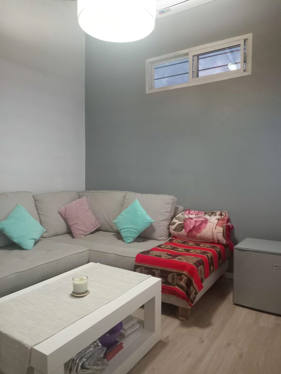 Hermoso duplex en Primer Piso con cochera — foto 5
