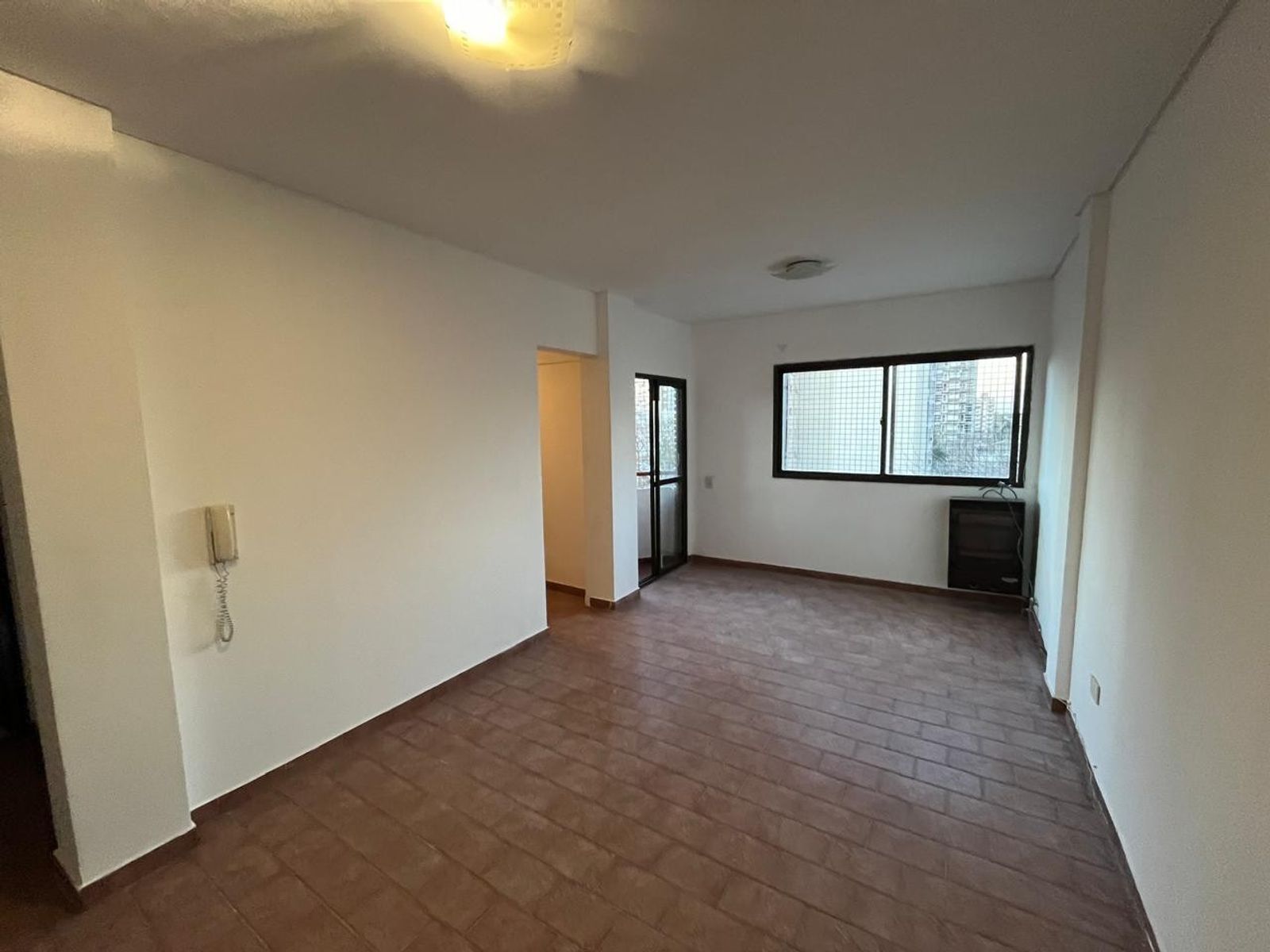 VENTA Muy lindo 3 ambientes con cocina separada — foto 9