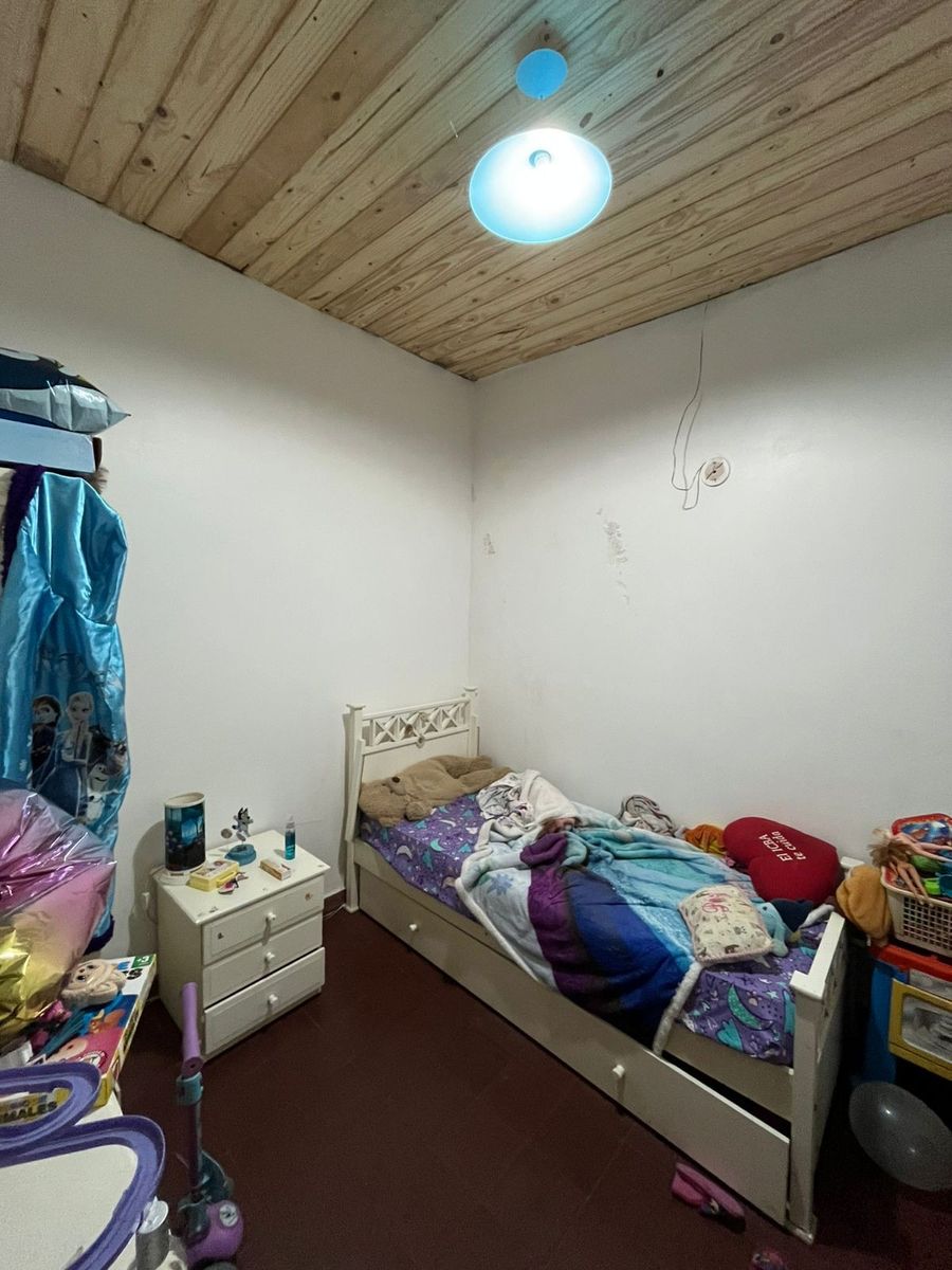 VENTA Casa a 300 metros de Plaza San Miguel, gran oportunidad — foto 5