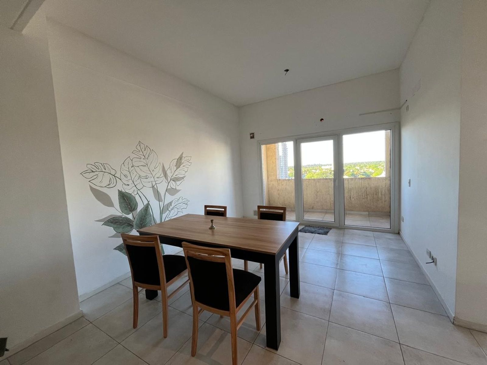 VENTA piso 3 ambientes CON BALCÓN y COCHERA cubierta, 2 baños, Muñizcentro ÚNICO — foto 5