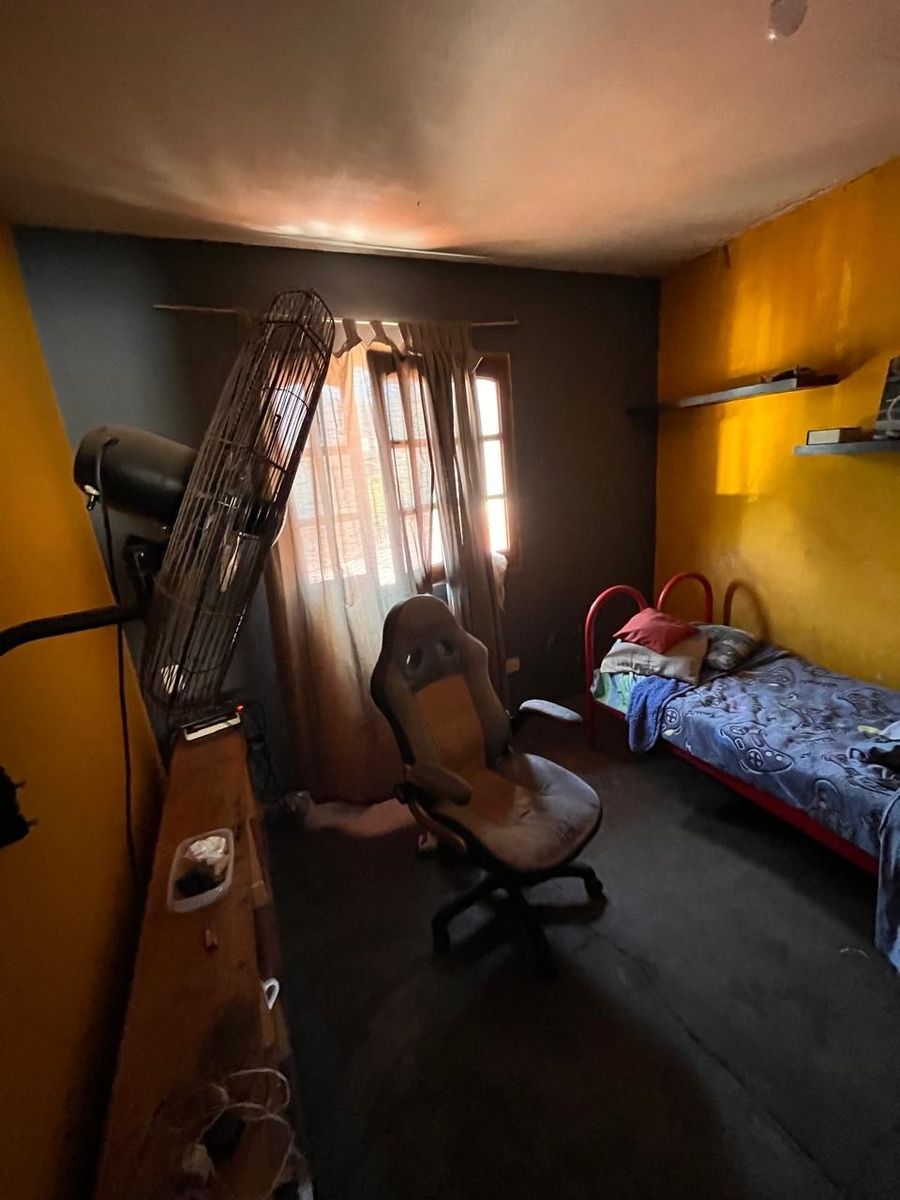 VENTA Linda casa a metros de Av. Perón — foto 10