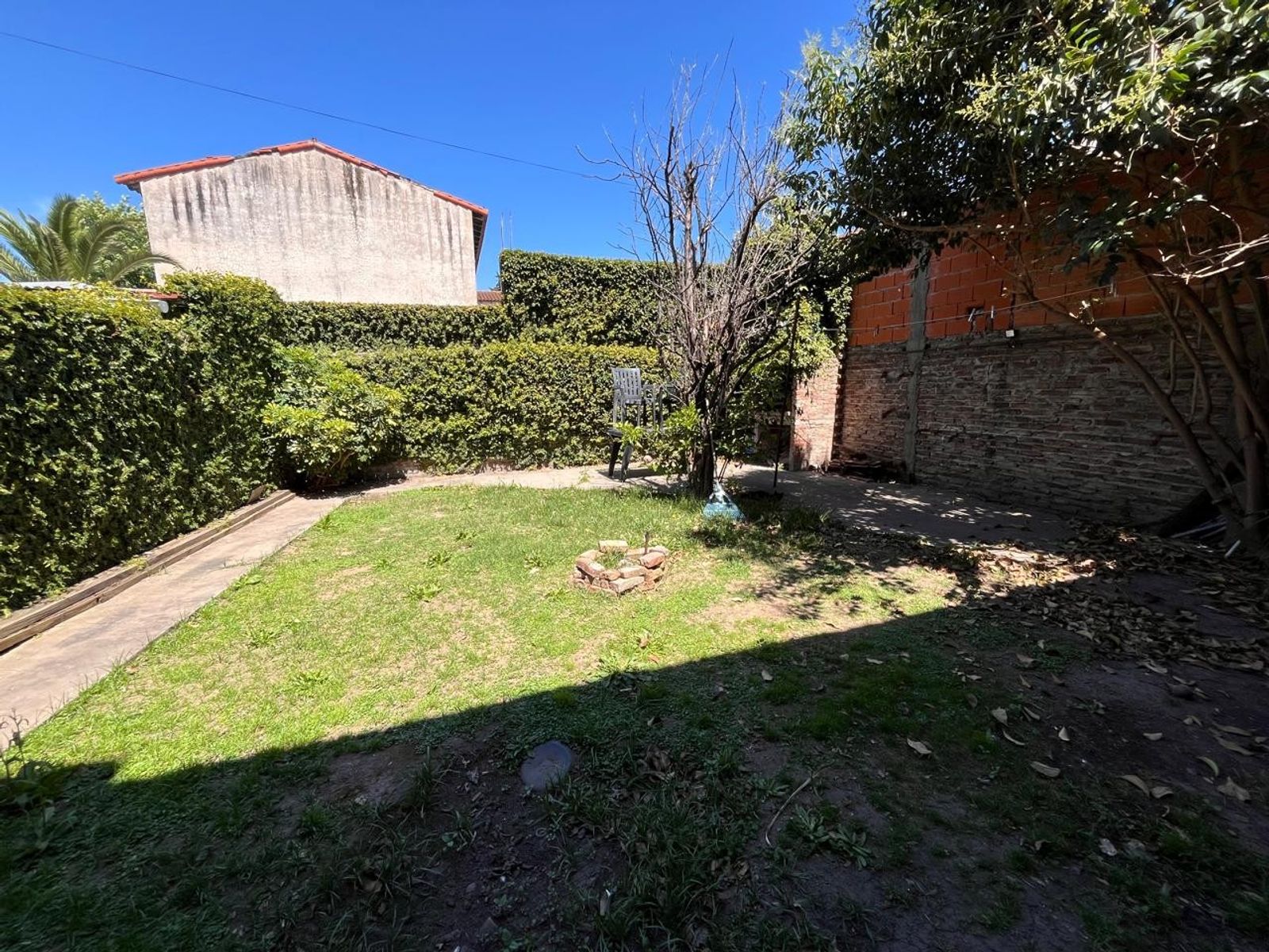 VENTA Linda casa a metros de Av. Perón — foto 13