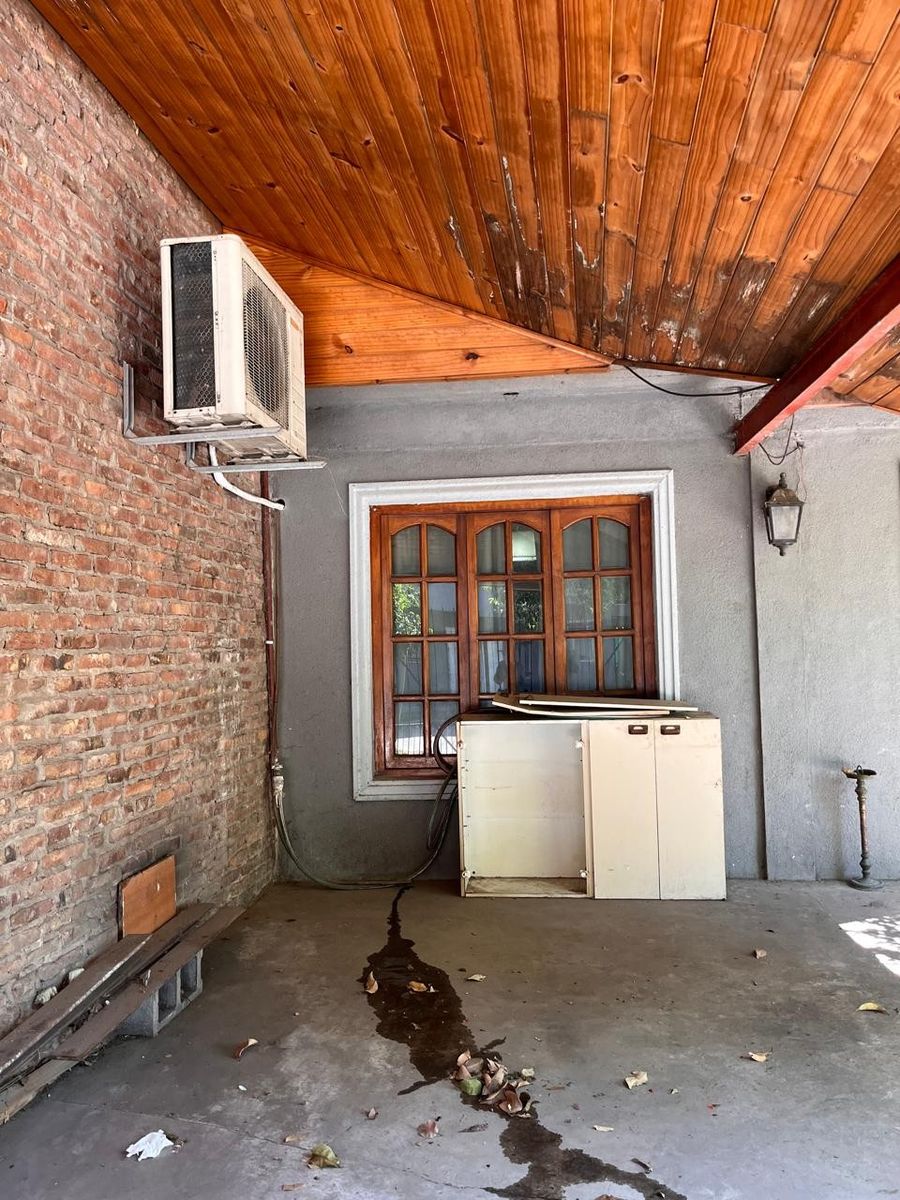 VENTA Linda casa a metros de Av. Perón — foto 15
