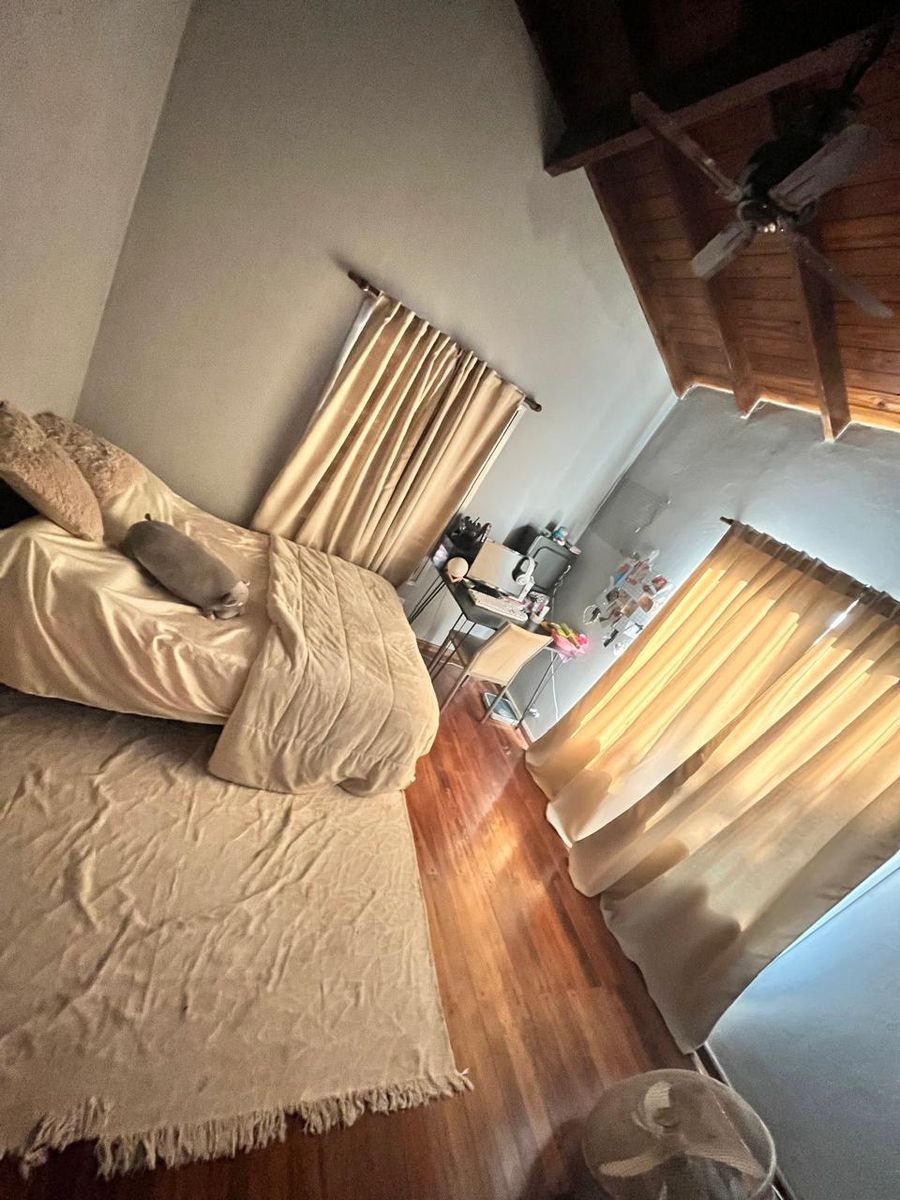 INTERESANTE casa con 3 dormitorios a metros de Municipalidad APTA CRÉDITO — foto 4