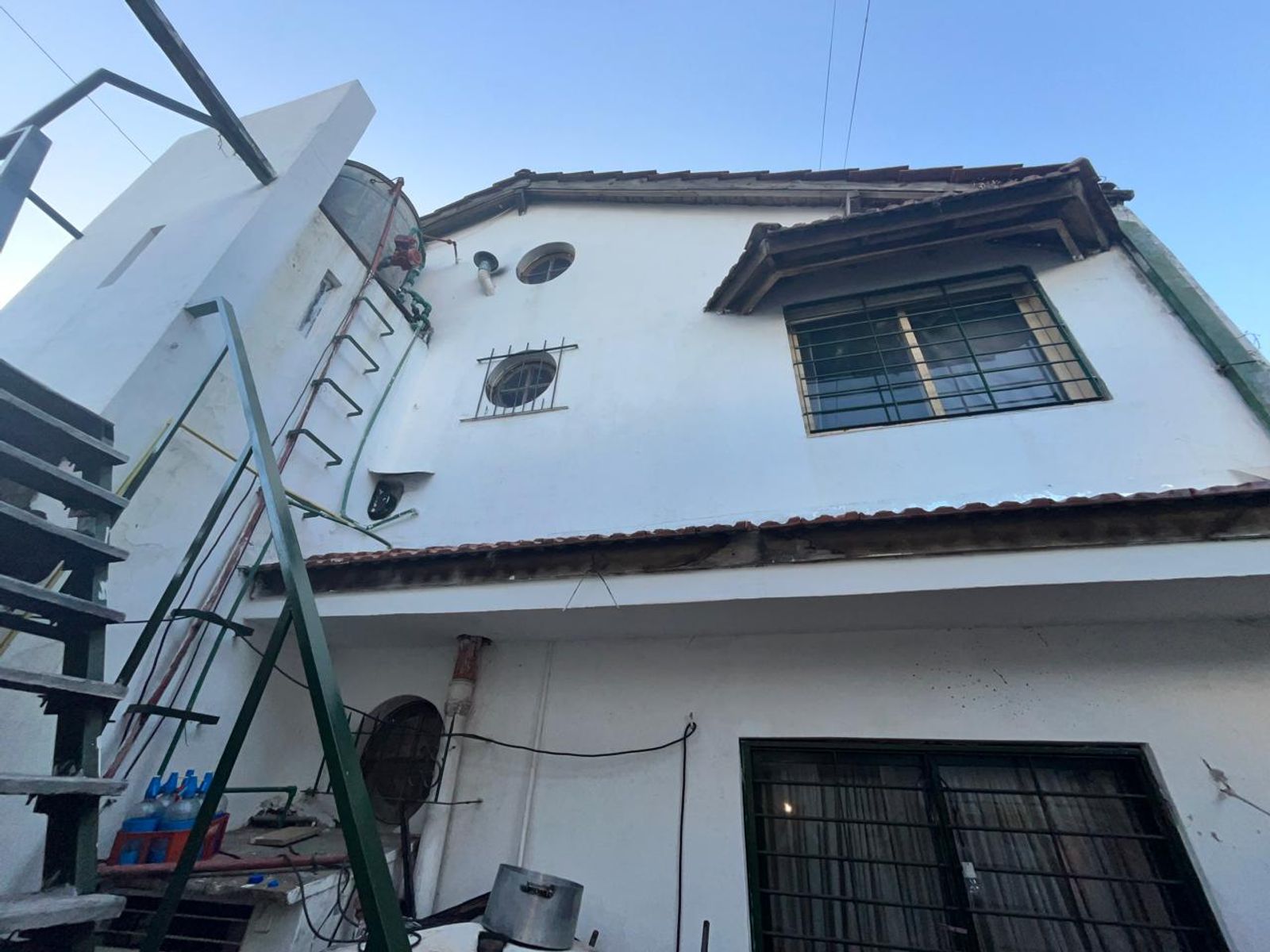VENTA casa a 5 cuadras del centro de San Miguel 3 dormitorios mas dependencia — foto 11