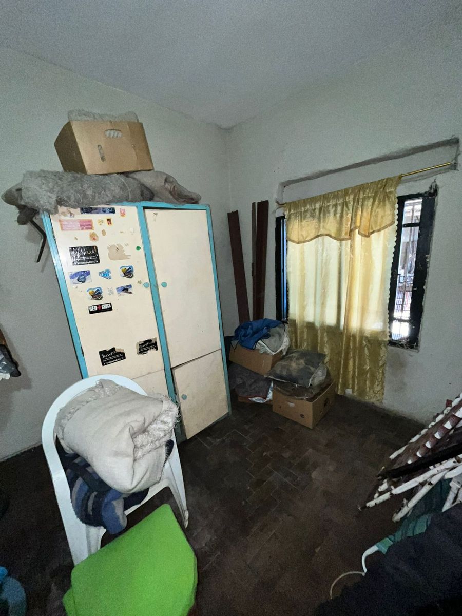 CASA mas Local sobre Calle Pasco MUCHO TRÁNSITO — foto 4