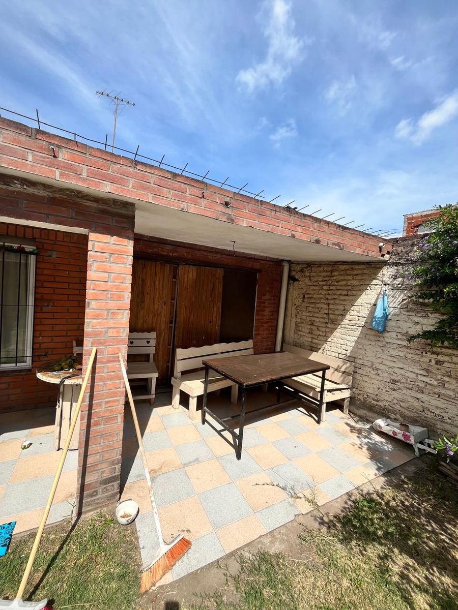 Venta linda casa con 2 dormitorios, a metros de Butler — foto 11