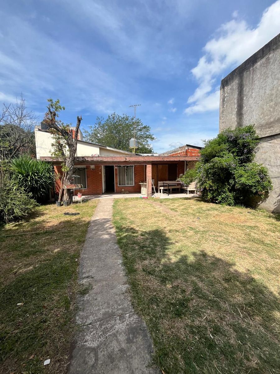 Venta linda casa con 2 dormitorios, a metros de Butler — foto 14