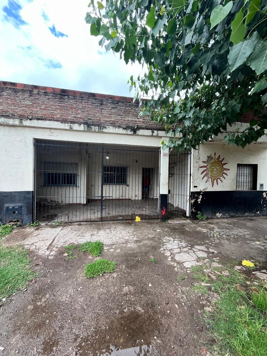 VENTA casa a reciclar, 100 m2 de LOSA