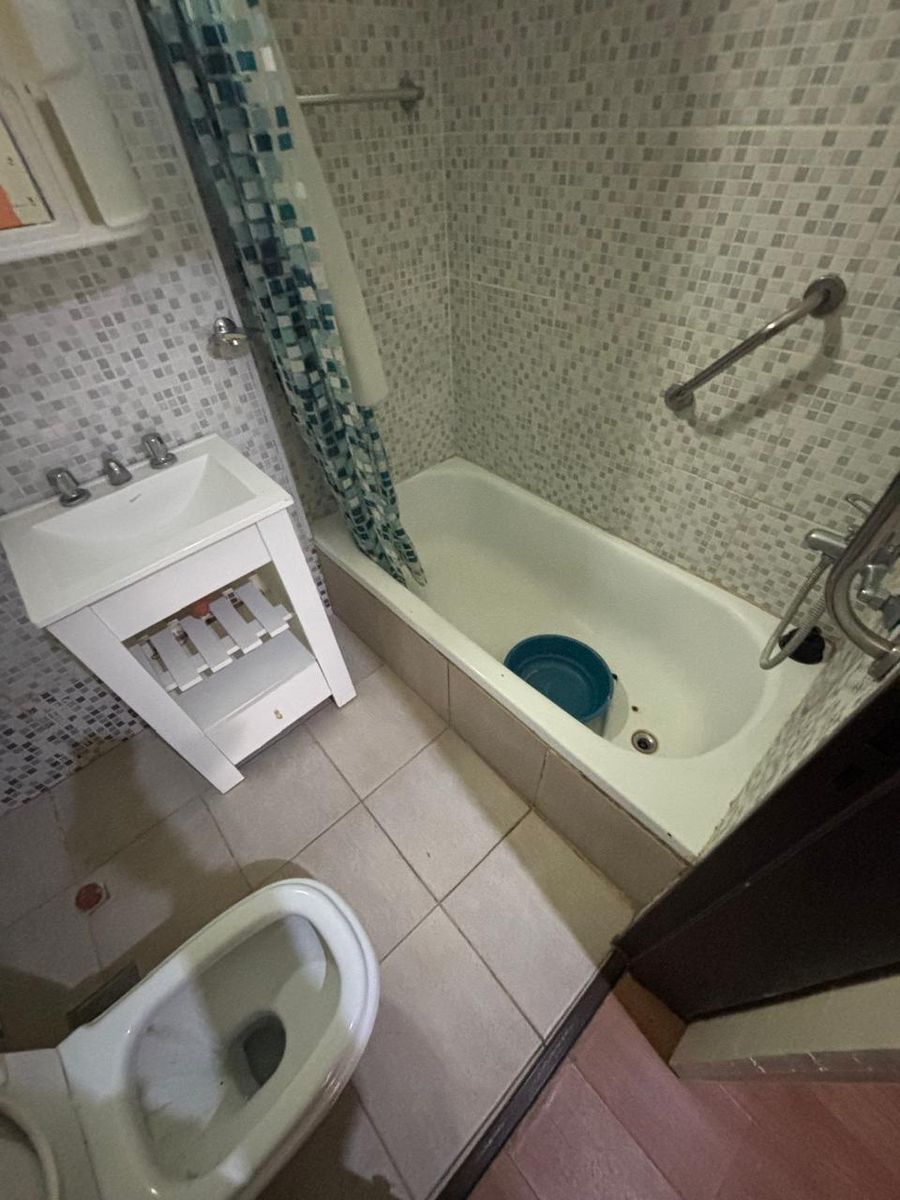 VENTA departamento céntrico de 3 ambientes IMPECABLE ESTADO — foto 7