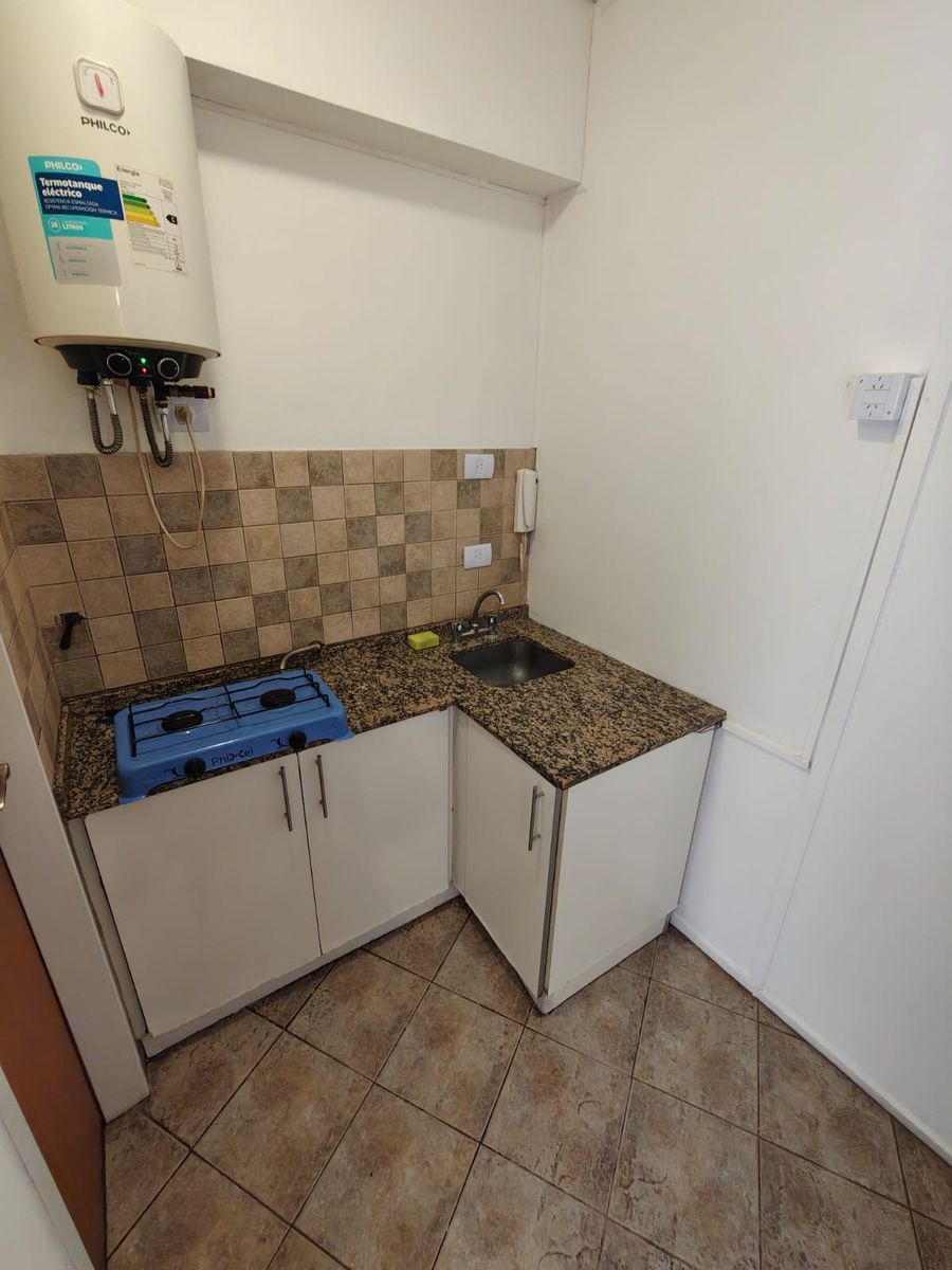 VENTA DE EXCELENTE DEPARTAMENTO Uso profesional o vivienda a 50 metros de Plaza y Estación - 14