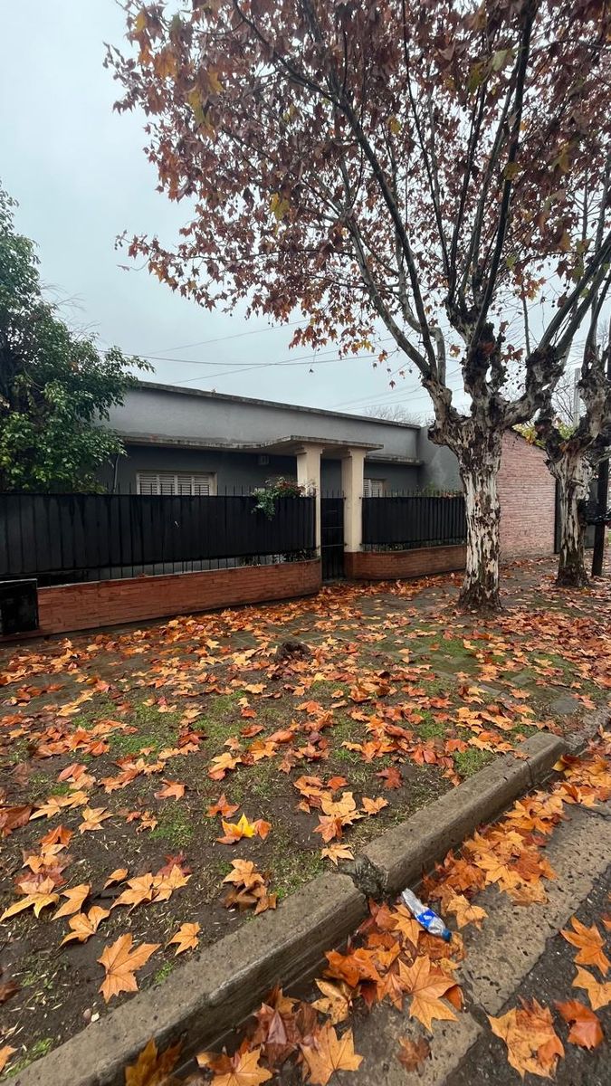 Venta de casa con 3 DORMITORIOS Sobre Tucuman al 1100, Bo Parque Mattaldi — foto 2