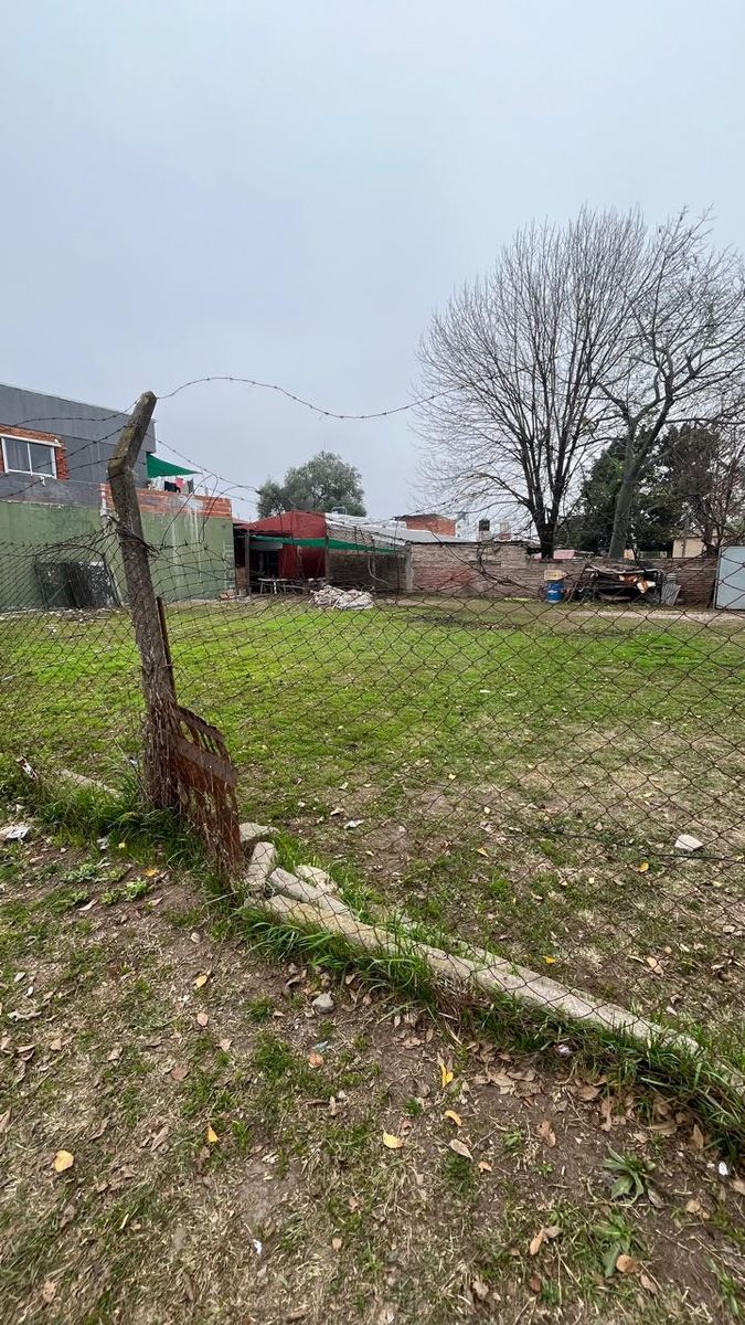 Lote en venta sobre Juan Cruz VARELA a metros de Av Arregui (ex Florida) - 3