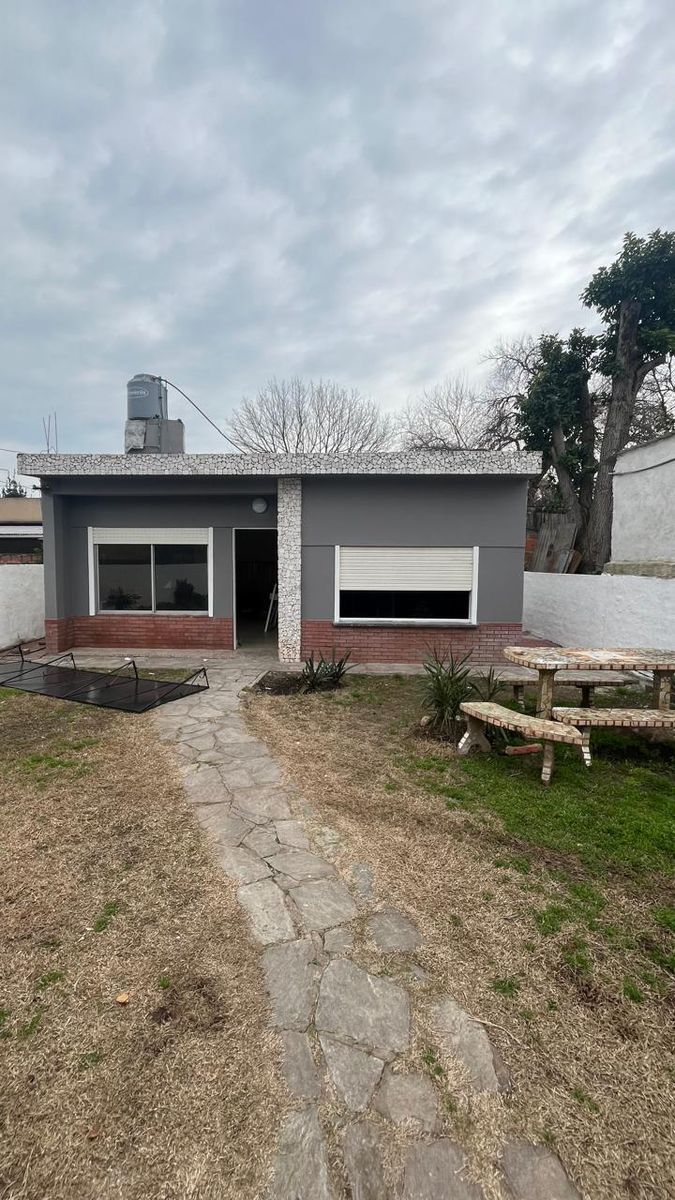 Venta casa Tipo PH con 200 m2 - 1
