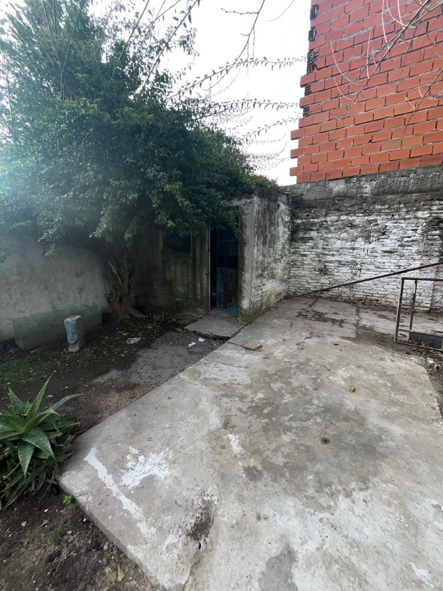 Venta de CASA sobre Malnatti a metros de Primera Junta - 14