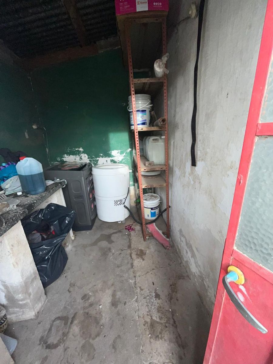 Venta de CASA sobre Malnatti a metros de Primera Junta - 16