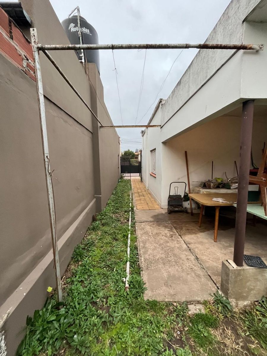 VENTA de Casa con 2 dormitorios en una ubicación de privilegio - 7