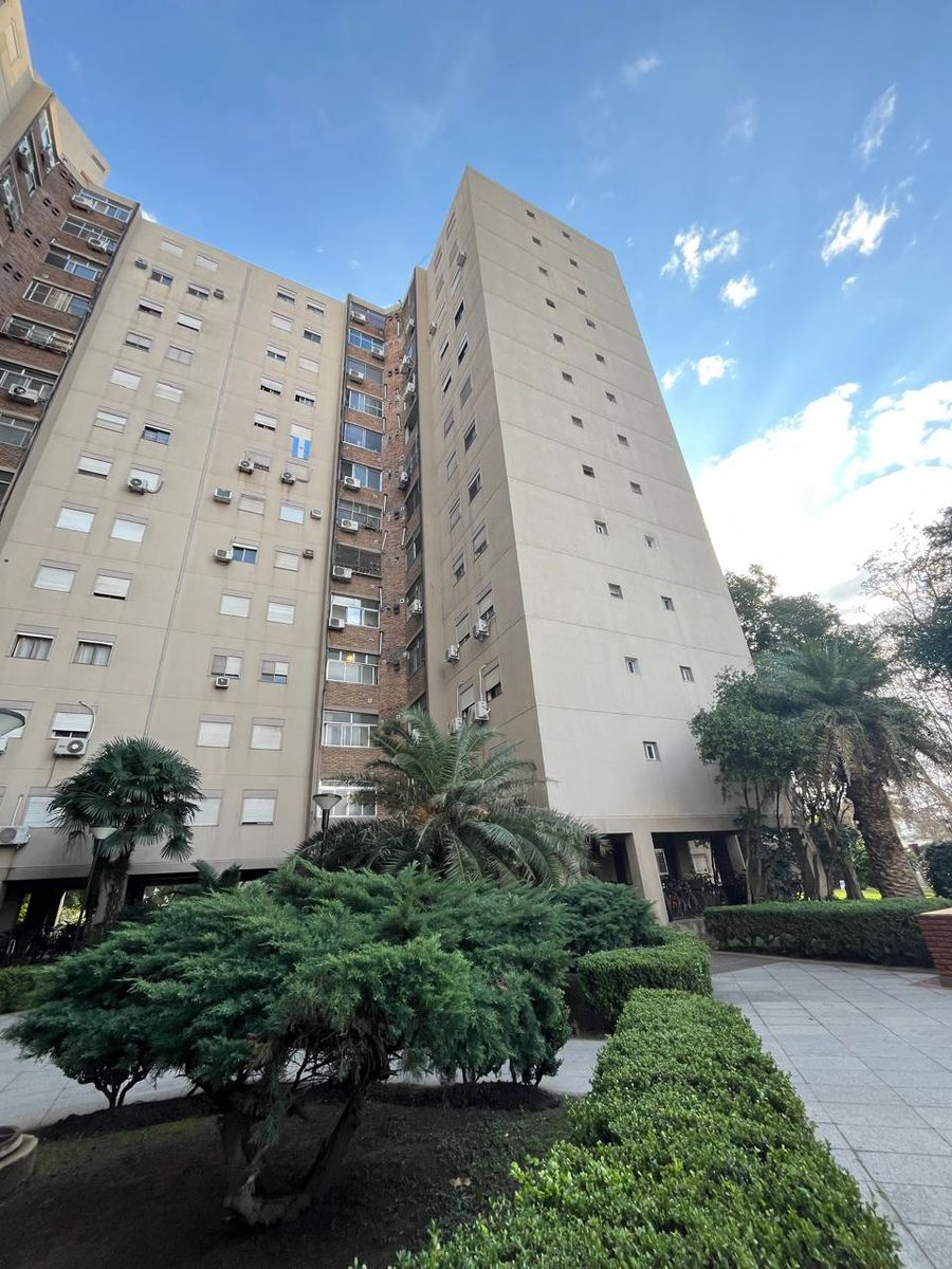 VENTA departamento 3 ambientes Edificio con seguridad 24 hs RECICLADO A NUEVO - 12