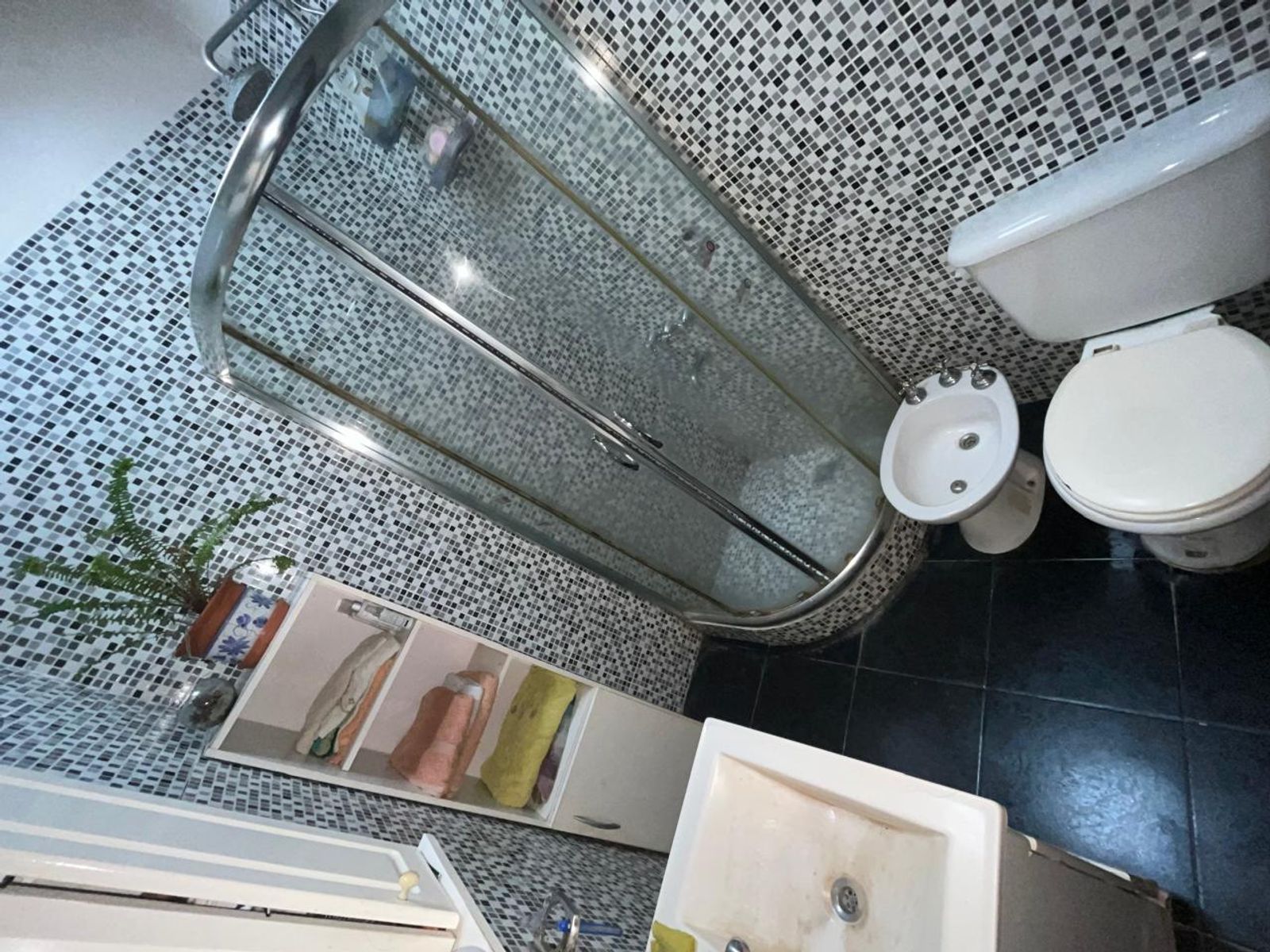 VENTA muy linda casa sobre Lebenson Zona Polideportivo, Gran ubicación - 12