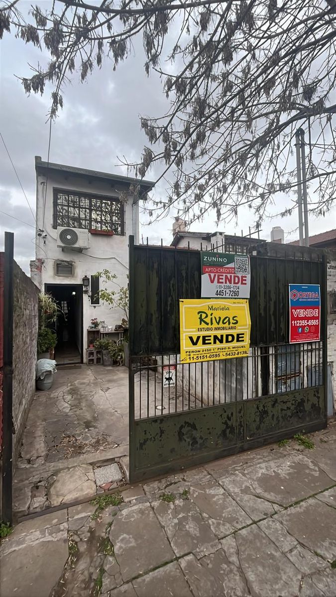 Venta duplex Apto crédito a metros de Av Perón - 15