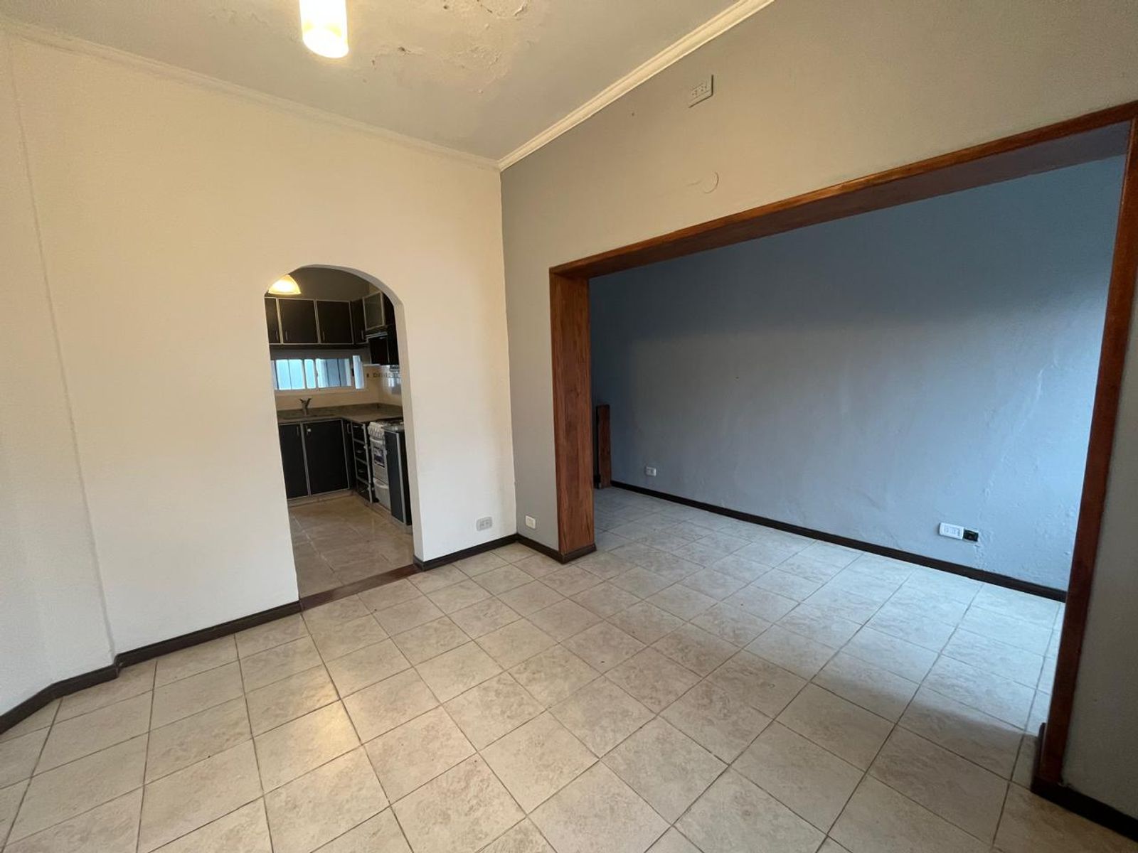 Venta muy linda casa Con Tres Dormitorios sobre Pedro Goyena MUÑIZ Posible Permuta - 5