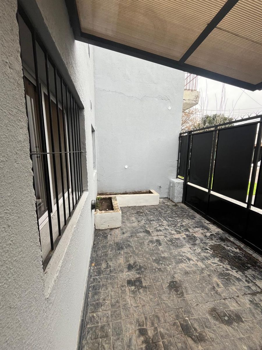 Venta muy linda casa Con Tres Dormitorios sobre Pedro Goyena MUÑIZ Posible Permuta - 29