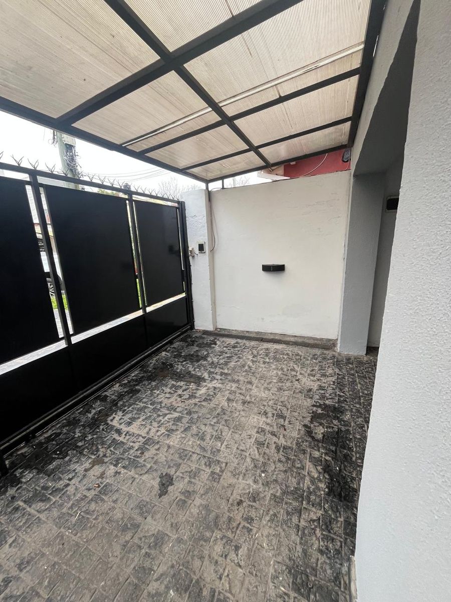 Venta muy linda casa Con Tres Dormitorios sobre Pedro Goyena MUÑIZ Posible Permuta - 30