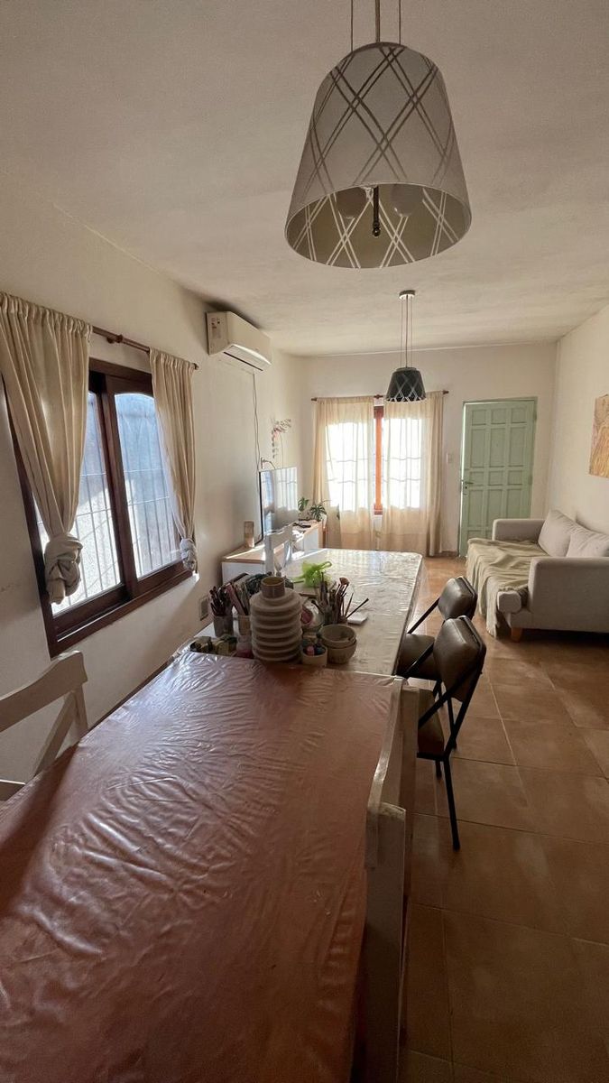 VENTA muy linda casa a metros de Irigoin - 5