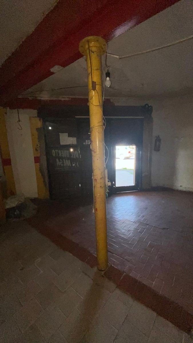 VENTA ESQUINA COMERCIAL mas casa y departamento - 11