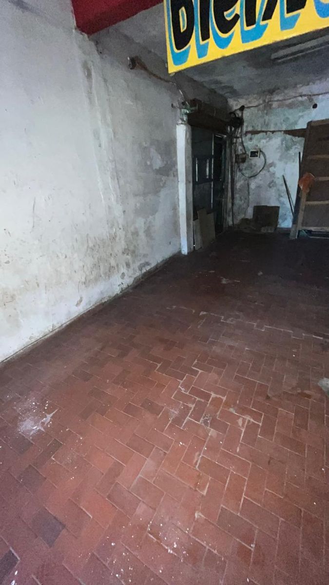 VENTA ESQUINA COMERCIAL mas casa y departamento - 17