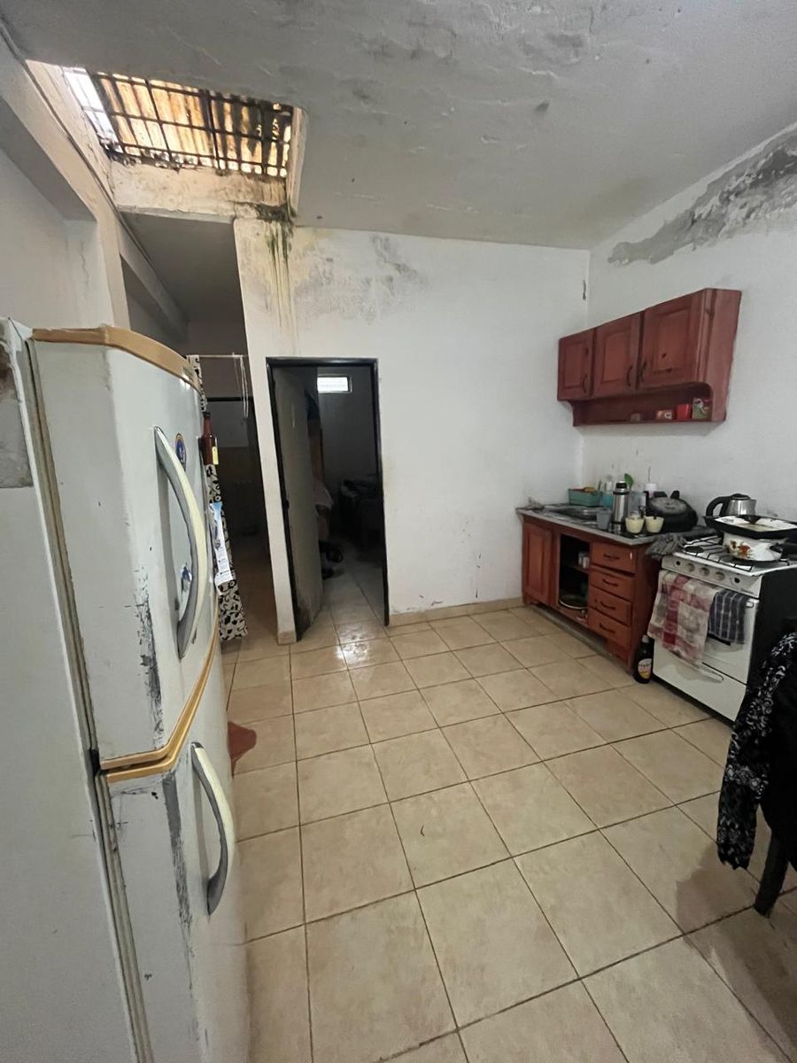 VENTA ESQUINA COMERCIAL mas casa y departamento - 26