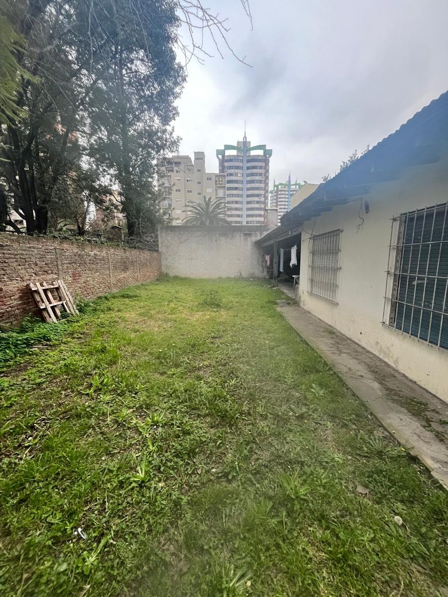 Excelente propiedad Apta para emprendimiento - 30